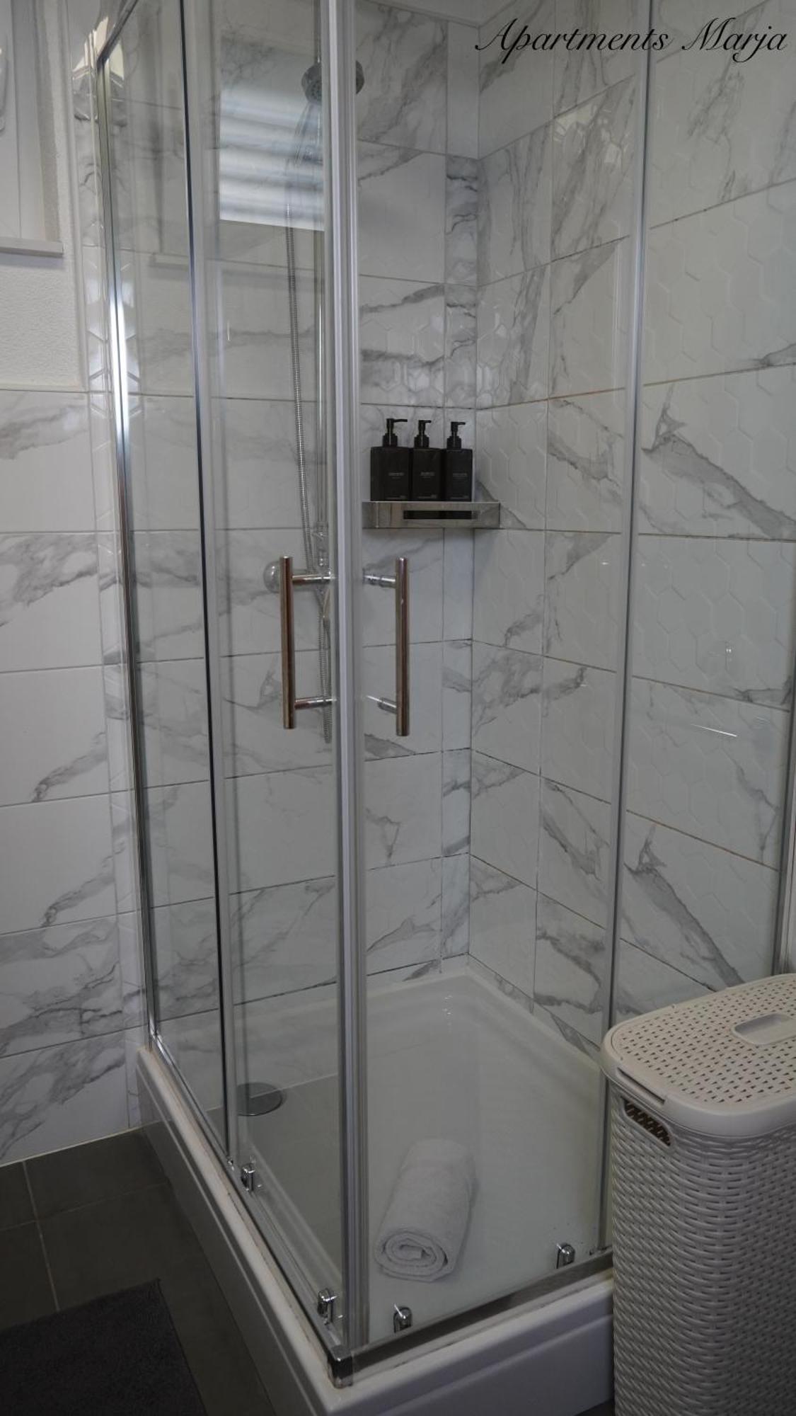 נייביצה Apartments Marja מראה חיצוני תמונה